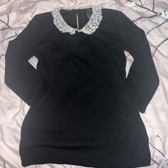 Forever 21 Tops - Crochet lace collar black blouse